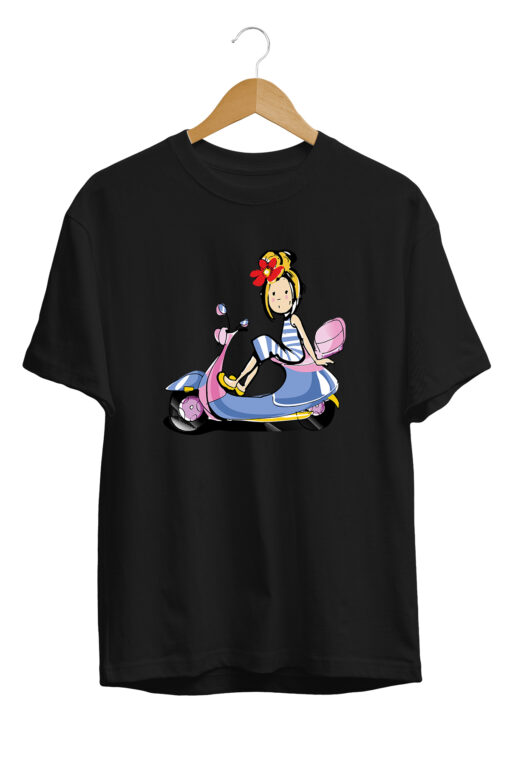 Vespa Motorcu Kız Görselli Tişört